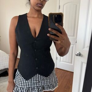 Aritzia Vest Top
